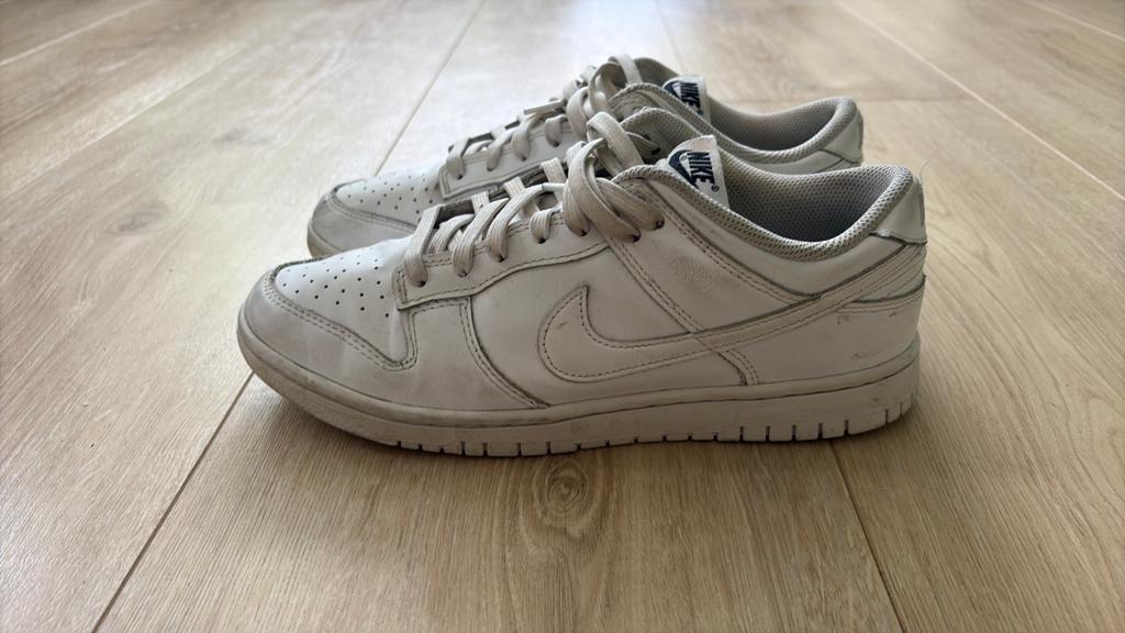 Nike sneaker maat 41, Ophalen of Verzenden, Zo goed als nieuw, Wit, Sneakers of Gympen