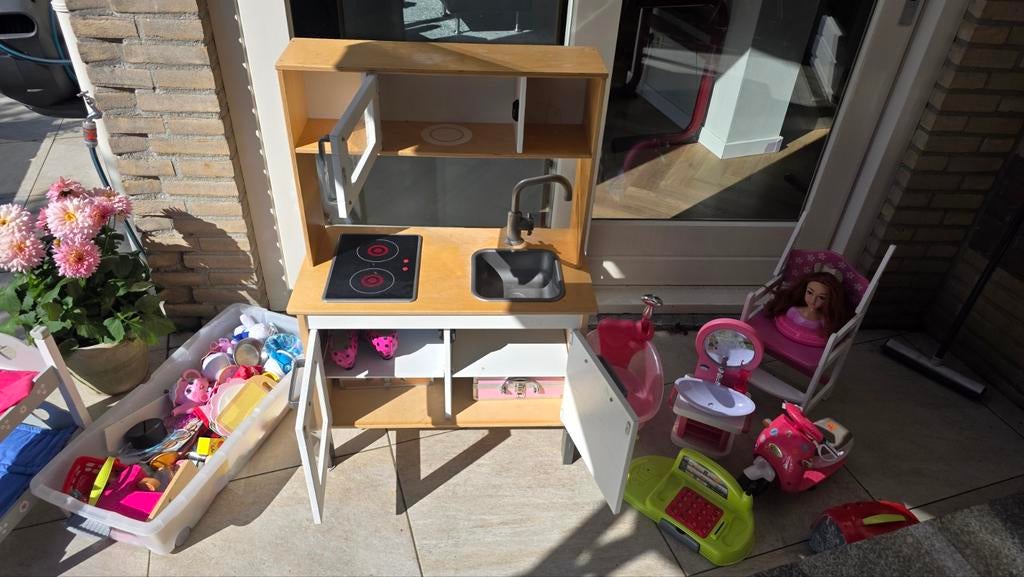 Ikea keuken en poppen speelgoed Houten + BabyBorn, Ophalen, Zo goed als nieuw, Overige merken