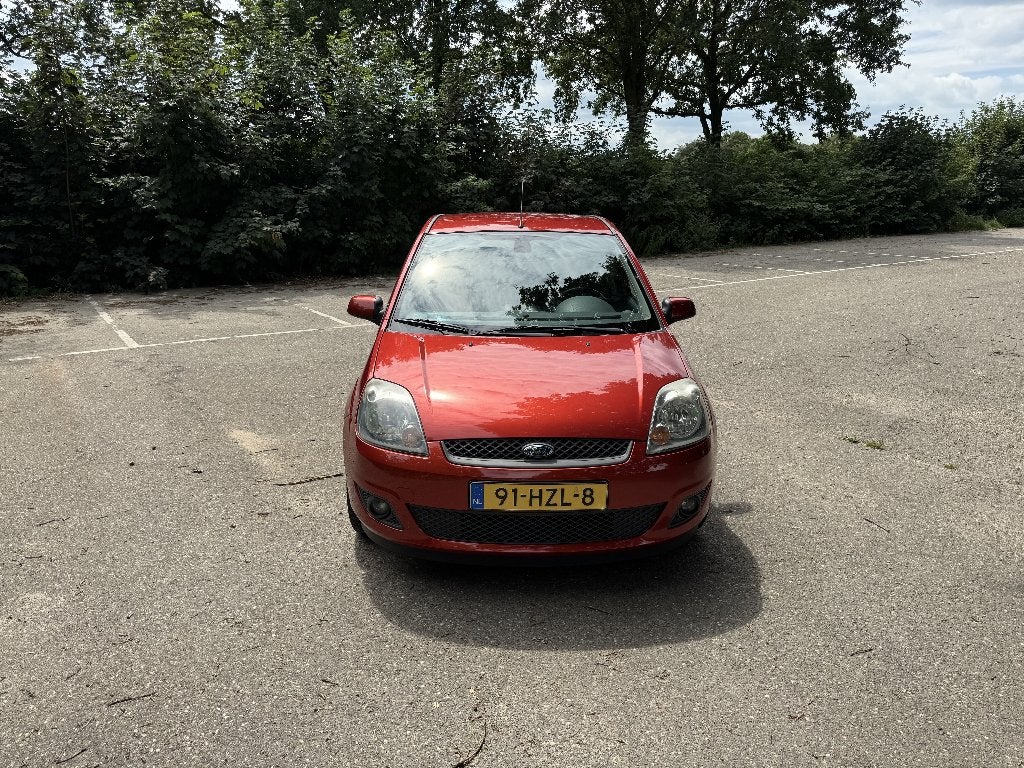 Ford Fiësta 1.25 16V 5DR 2009 zoekt een nieuwe eigenaar., Auto's, Ford, Particulier, Fiësta, Airbags, Airconditioning, Centrale vergrendeling