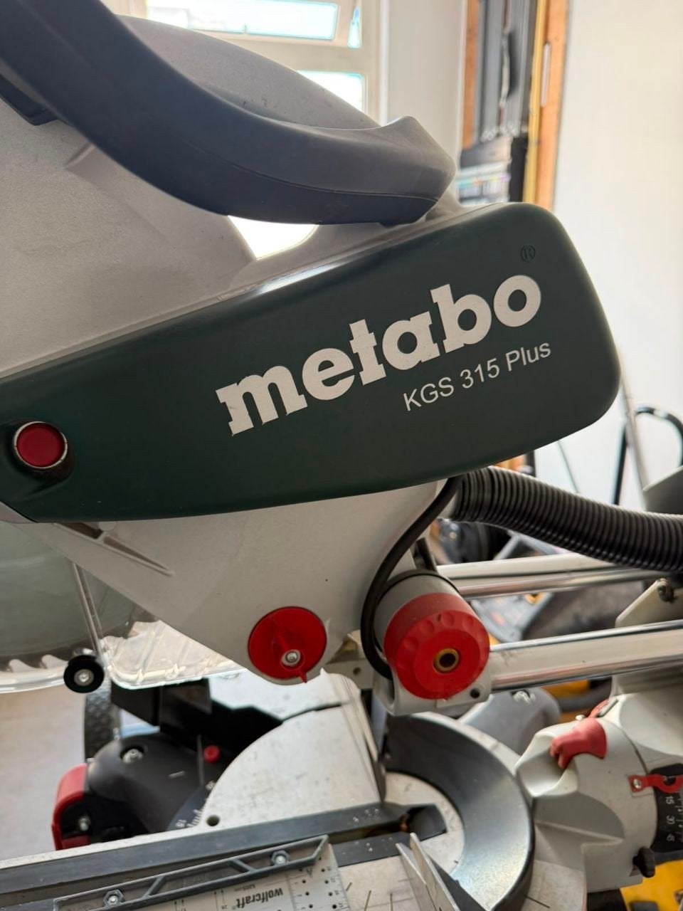 Metabo KGS 315 Plus Verstekzaag met KSU 251 Frame, Doe-het-zelf en Verbouw, Gereedschap | Zaagmachines, Ophalen, Gebruikt, 70 mm of meer