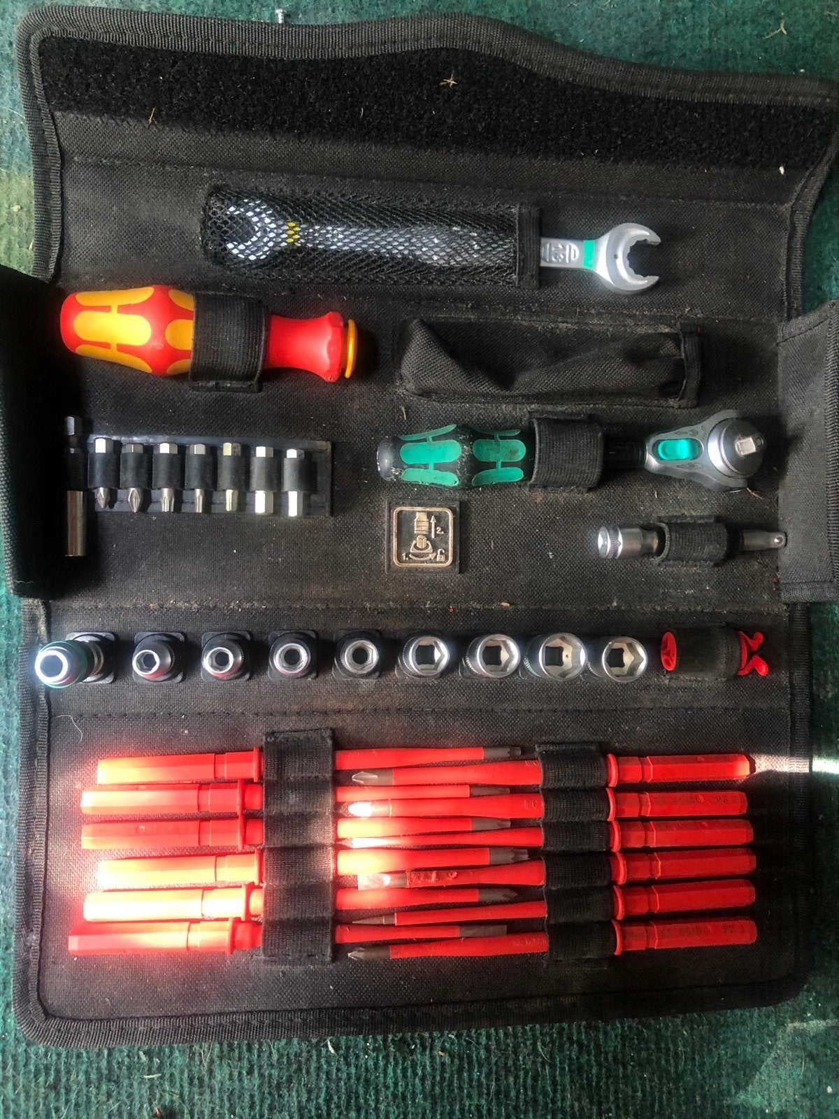 Wera gereedschapsset met schroevendraaiers en doppen, Doe-het-zelf en Verbouw, Gereedschap | Handgereedschap, Ophalen, Gebruikt