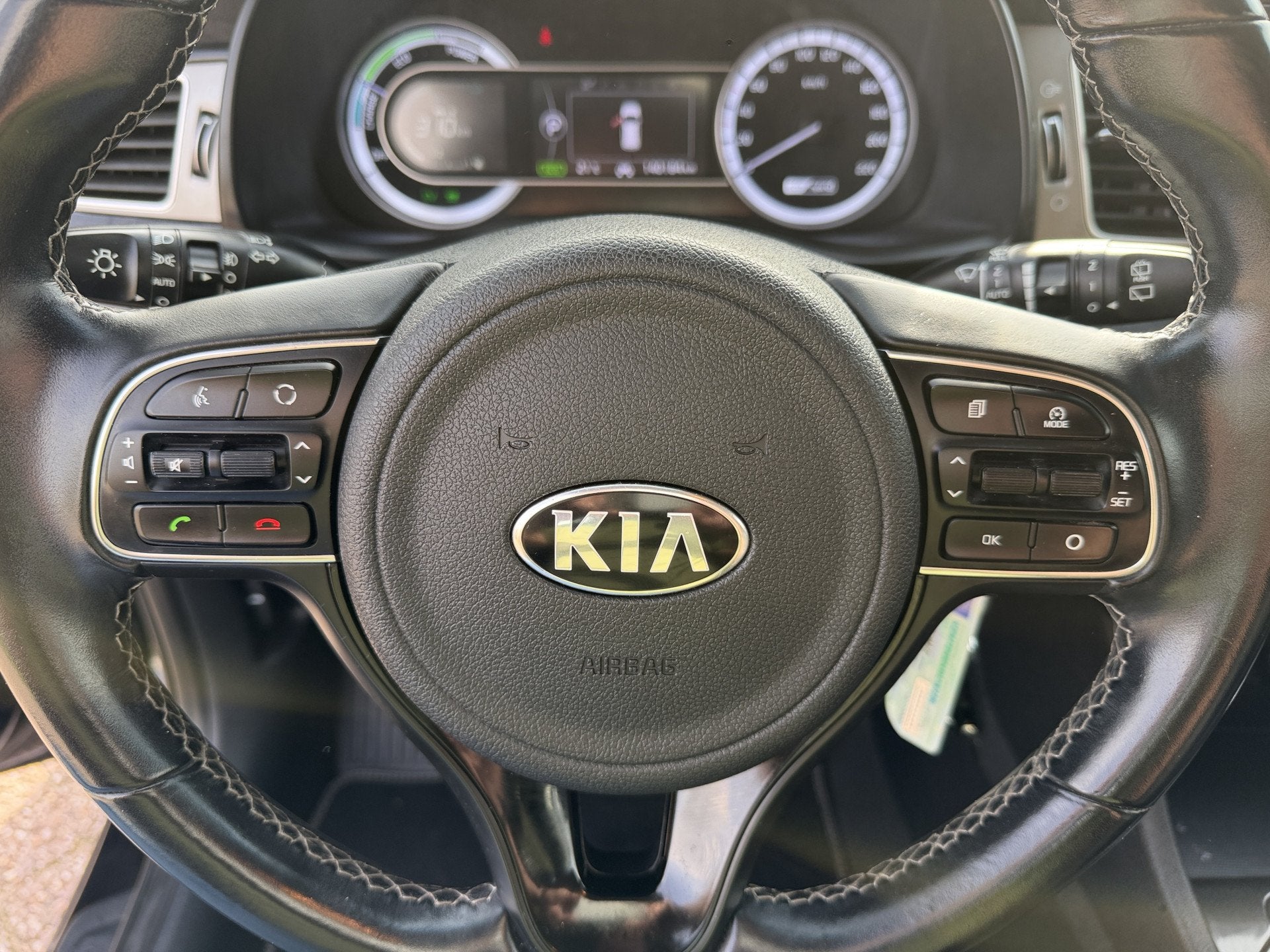 Foto 11 van Kia Niro 1.6 GDi Hybrid DynamicLine Carplay/Clima/Cruise
