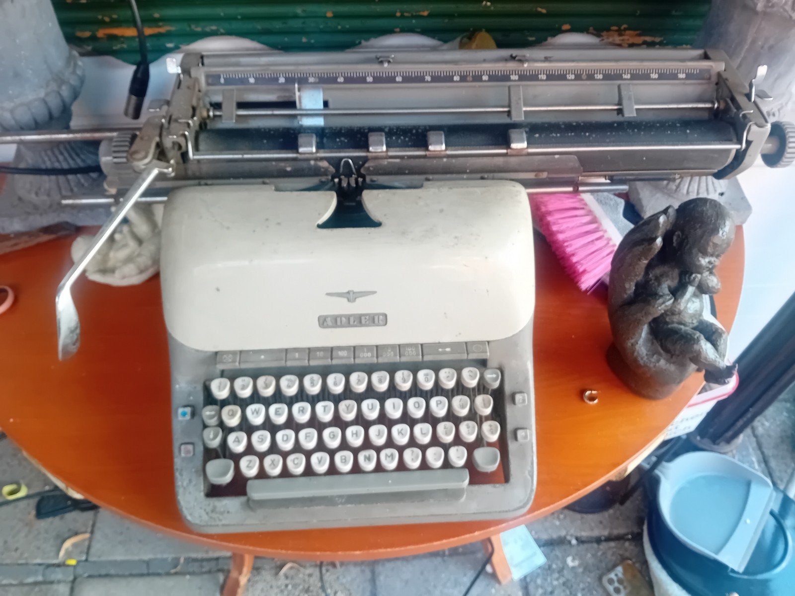 kantoor typemachine, Ophalen, Gebruikt