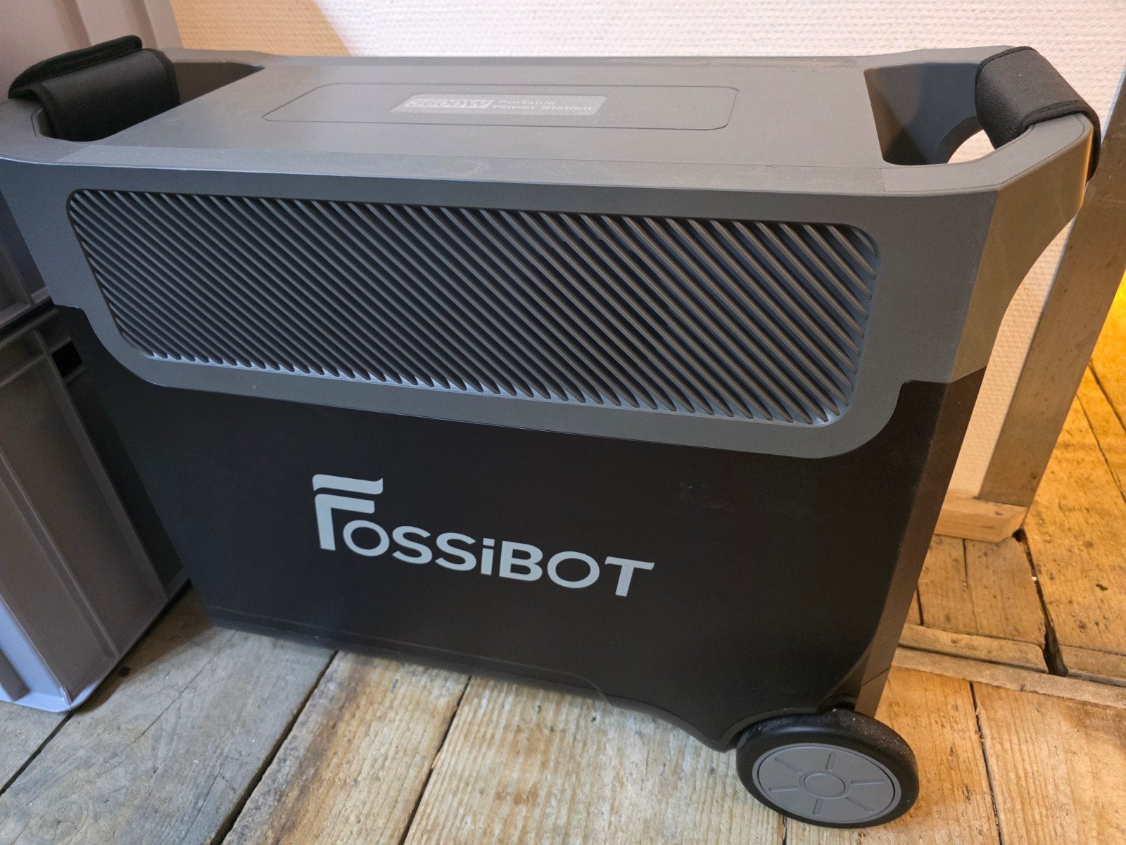 Fossibot F3600 Power Station, Ophalen, Overige typen, Zo goed als nieuw, 30 kVA of meer