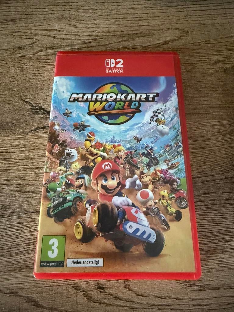 Mario kart world, Ophalen, Racen en Vliegen, Zo goed als nieuw, 3 spelers of meer