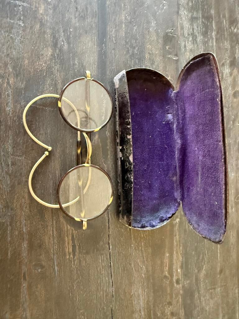 Antieke bril met schildpadmontuur en etui, Antiek en Kunst, Ophalen of Verzenden