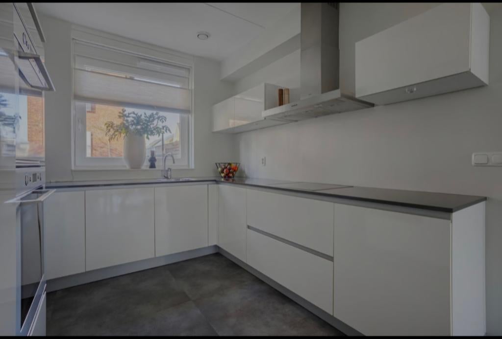 Hoogglans witte keuken, Ophalen of Verzenden, Gebruikt, Wit, Hoekkeuken