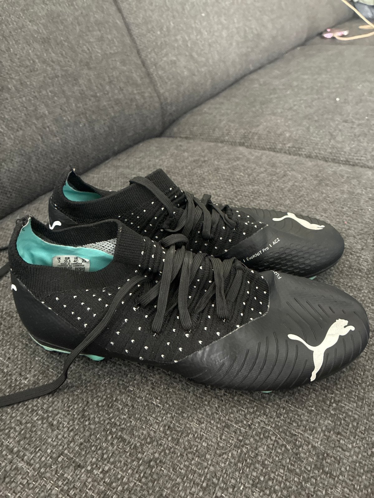 Puma future zwart/turquoise voetbalschoenen maat 35,5, Maat XS of kleiner, Ophalen, Gebruikt, Schoenen
