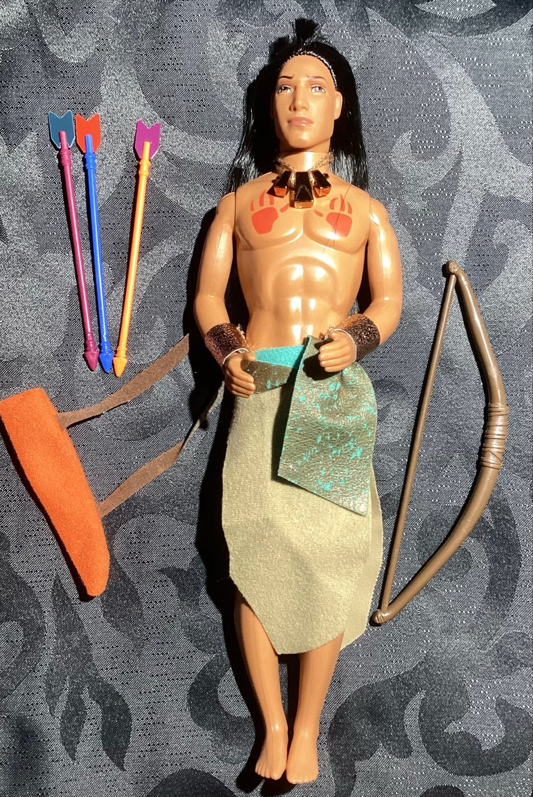 Vintage Disney Barbie Kocoum, Sun Colors,  1995, Ophalen, Zo goed als nieuw, Pop