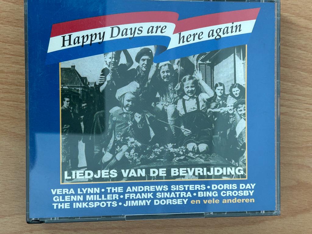 CD Box Happy Days are here again Liedjes van de bevrijding, Ophalen of Verzenden, Gebruikt, Pop, Boxset