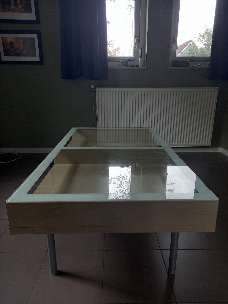 Mooie Ikea Magiker Salontafel, Huis en Inrichting, Ophalen, 100 tot 150 cm, Overige houtsoorten, 50 tot 100 cm