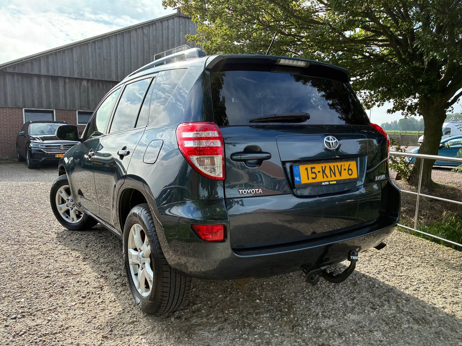 Toyota RAV4 2.0 VVTi Dynamic | Automaat + Cruise + Camera Nu, Auto's, Stof, Gebruikt, Zwart, 4 cilinders
