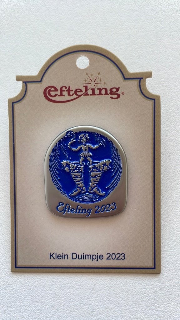 Efteling pin Klein Duimpje 2023 EPP 448 op kaartje, Ophalen of Verzenden, Nieuw, Button of Speldje