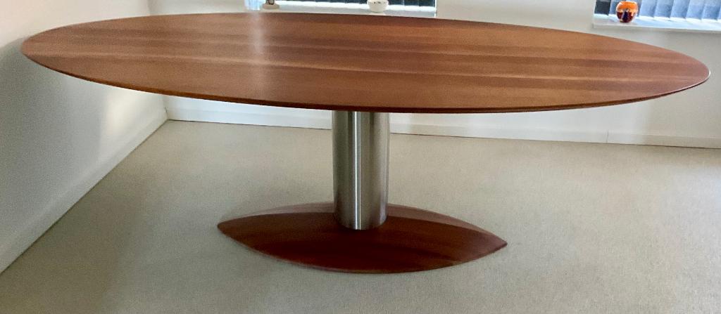 Eetkamertafel van Jan Neggers, Huis en Inrichting, Tafels | Eettafels, Ophalen, Gebruikt, 100 tot 150 cm, 200 cm of meer