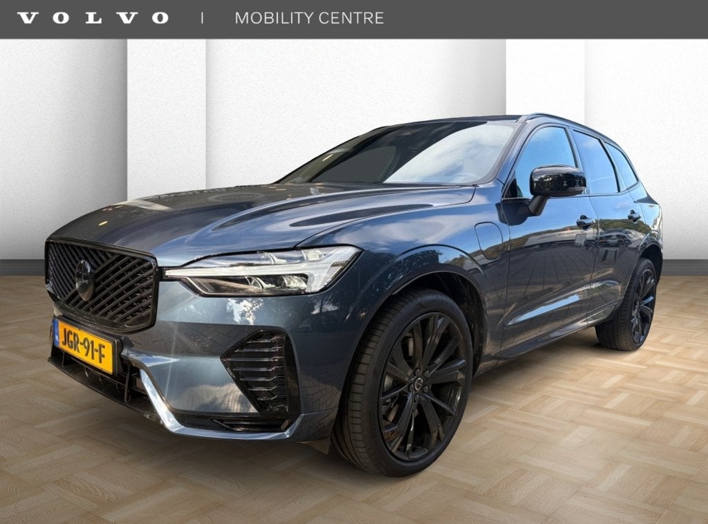 Volvo XC60 T6 AWD Plus Black Edition | Schuif/-Kanteldak | S