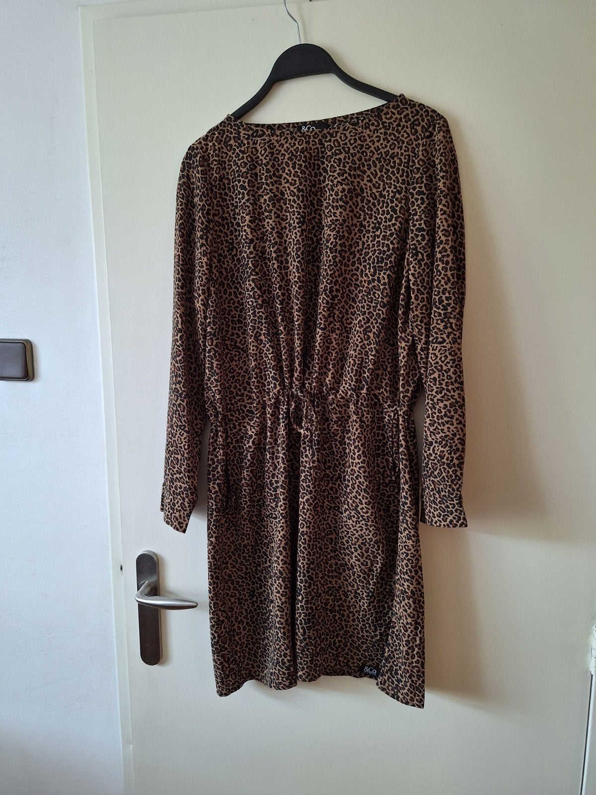 dames jurk Co & women  maat L, Kleding | Dames, Jurken, Ophalen of Verzenden, Zo goed als nieuw, Maat 38/40 (M), Bruin
