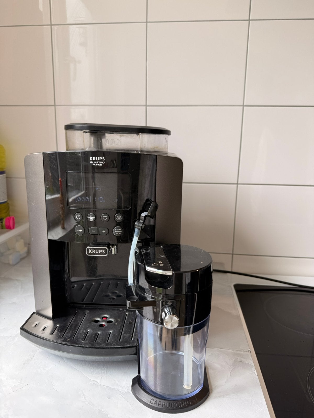 Krups Arabica Latte EA819E10 Espresso machine, Ophalen of Verzenden, Gebruikt, Krups