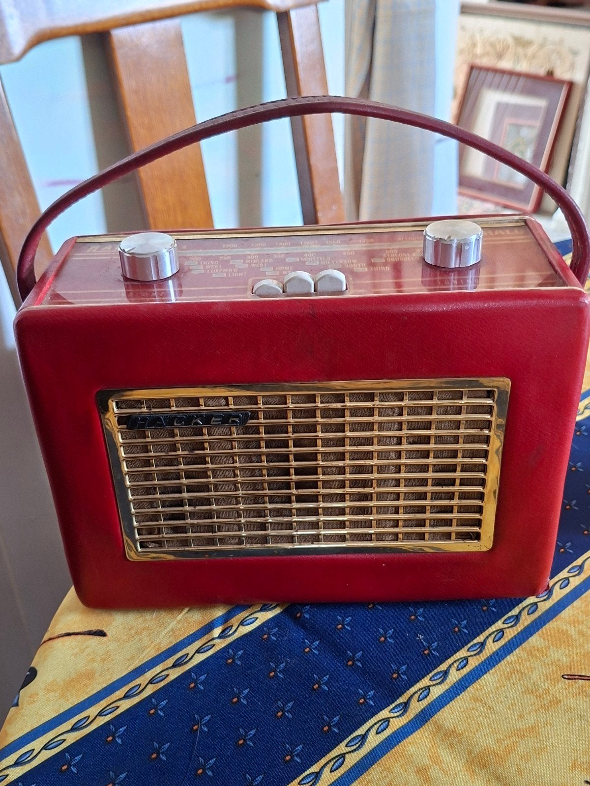 Vintage Hacker Mini-Herald RP17A Transistor Radio Rood, Antiek en Kunst, Antiek | Tv's en Audio, Ophalen of Verzenden