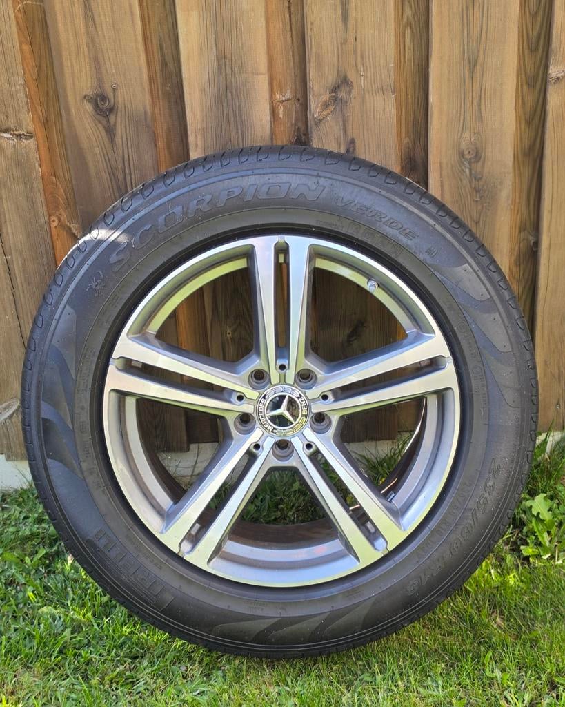 Mercedes-Benz originele velgen met zomerbanden – set van 4, Ophalen, 18 inch, Banden en Velgen, 235 mm