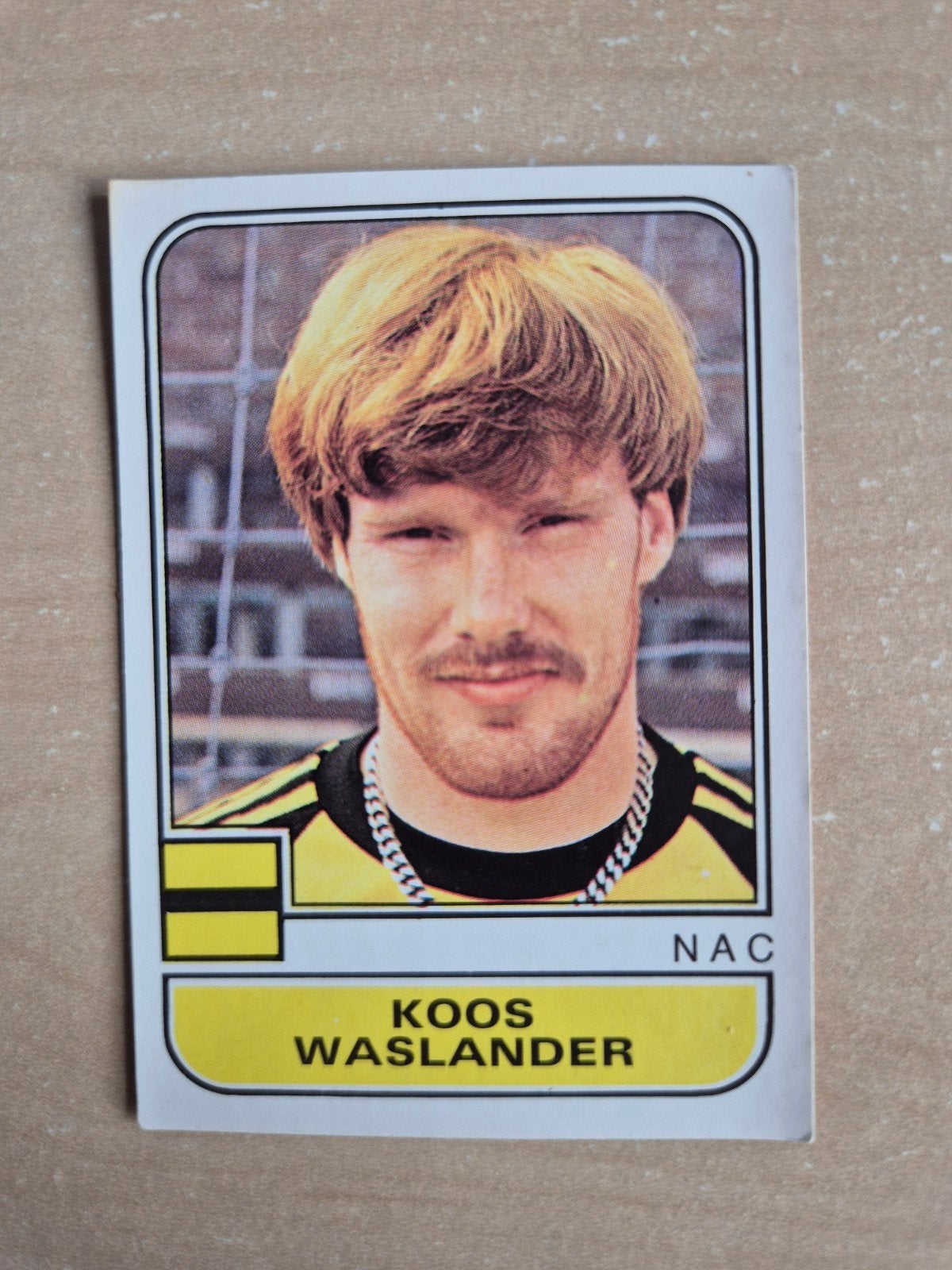 Panini Voetbal 82 Koos Waslander NAC, Verzamelen, Ophalen of Verzenden, Zo goed als nieuw, NAC Breda, Poster, Plaatje of Sticker