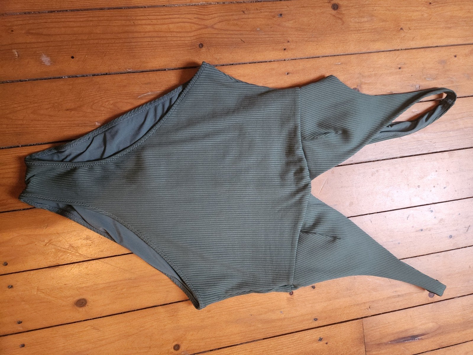 Badpak met voorvulling - Maat S/M - Ook als body, Kleding | Dames, Ophalen of Verzenden, Zo goed als nieuw, Groen, Badpak