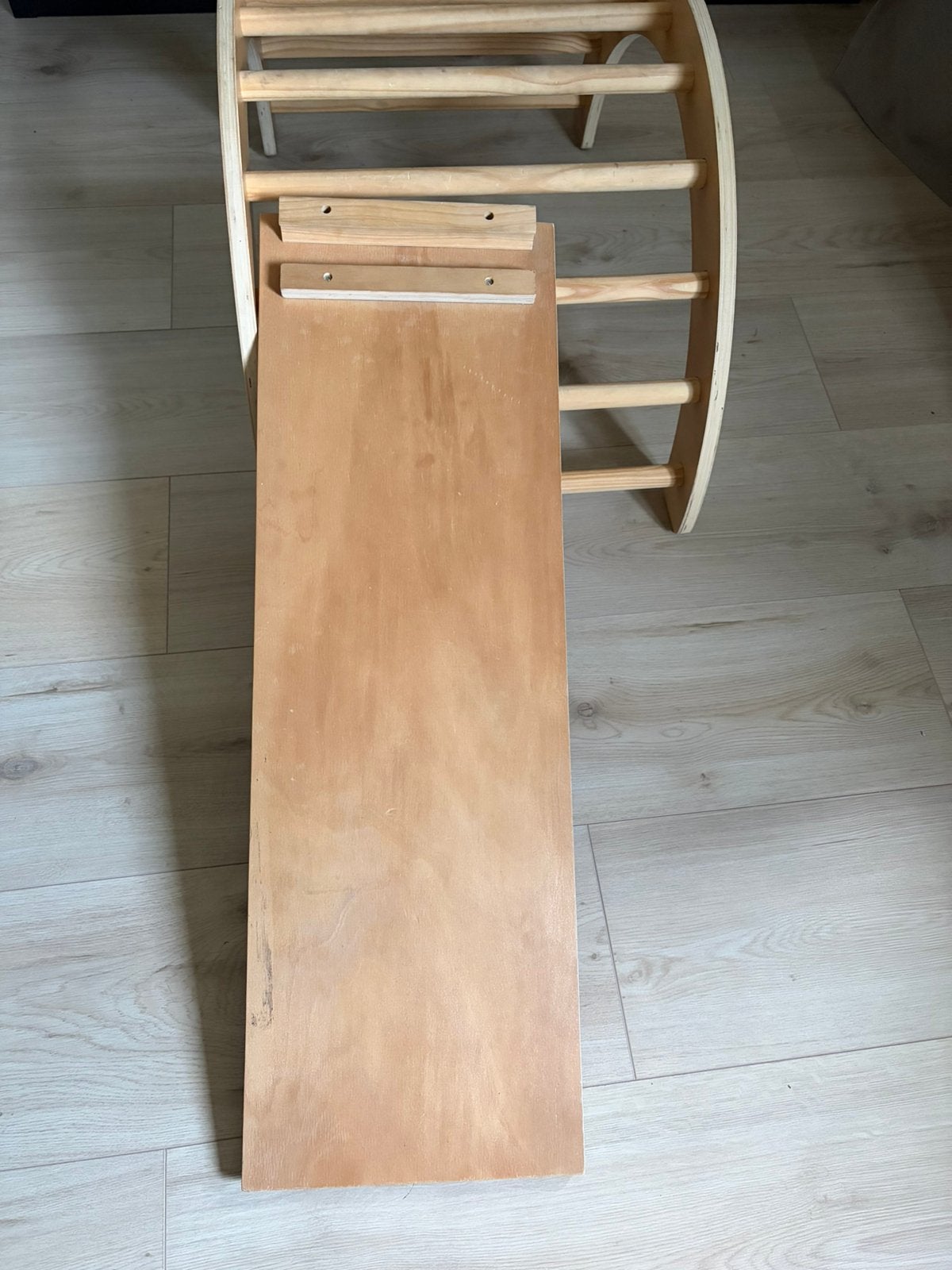 Houten klimrek met klein glijbaantje, Kinderen en Baby's, Speelgoed | Houten speelgoed, Ophalen, Zo goed als nieuw