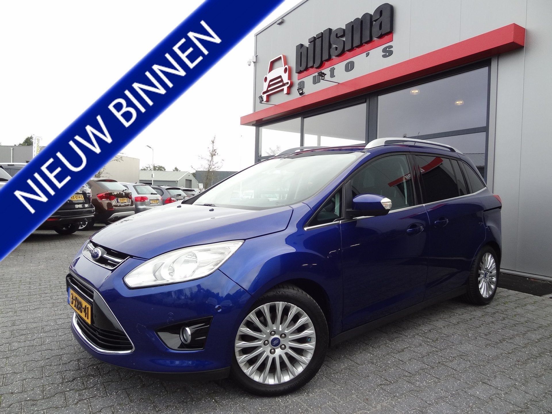 Ford Grand C-Max 7p. | NL-AUTO | CAMERA | CRUISE | LMV | TRE, Auto's, Voorwielaandrijving, Gebruikt, Automatische klimaatregeling