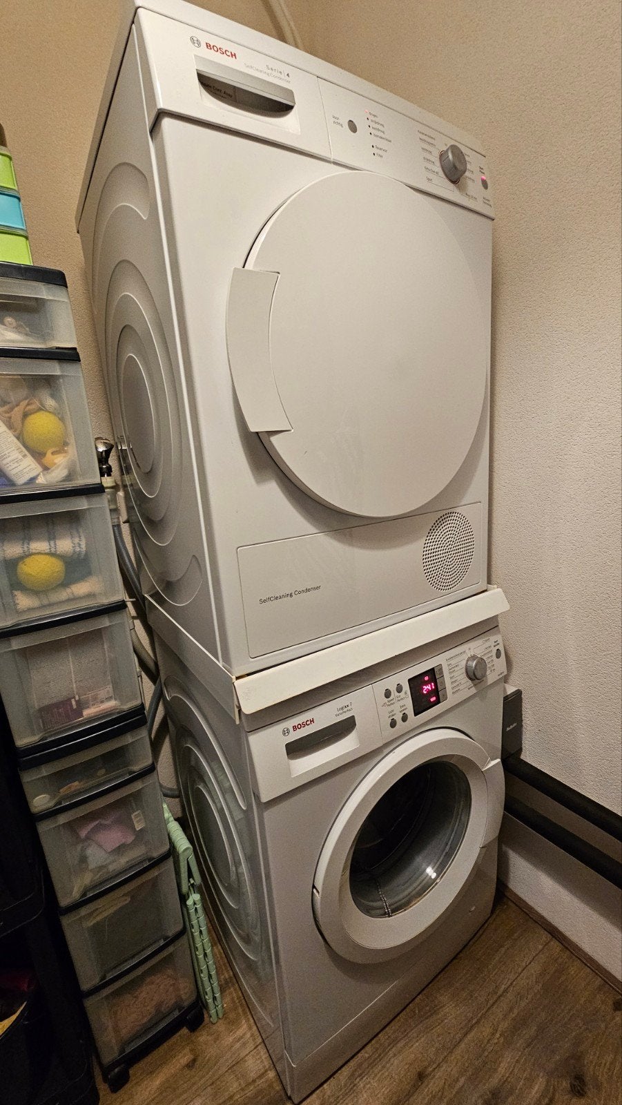 BOSCH WARMTEPOMP DROGER+BOSCH WASAUTOMAAT A+++ NWST