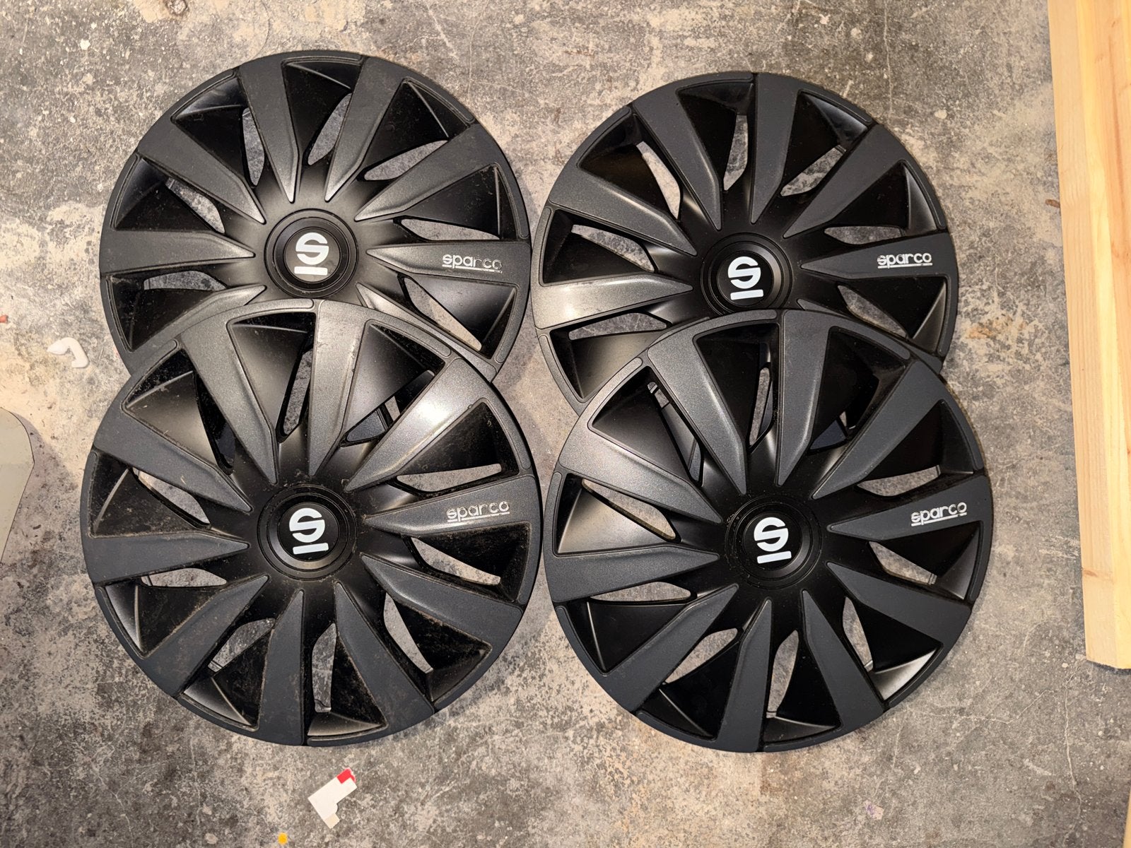 Set van 4 Sparco wieldoppen voor auto, Ophalen, Gebruikt