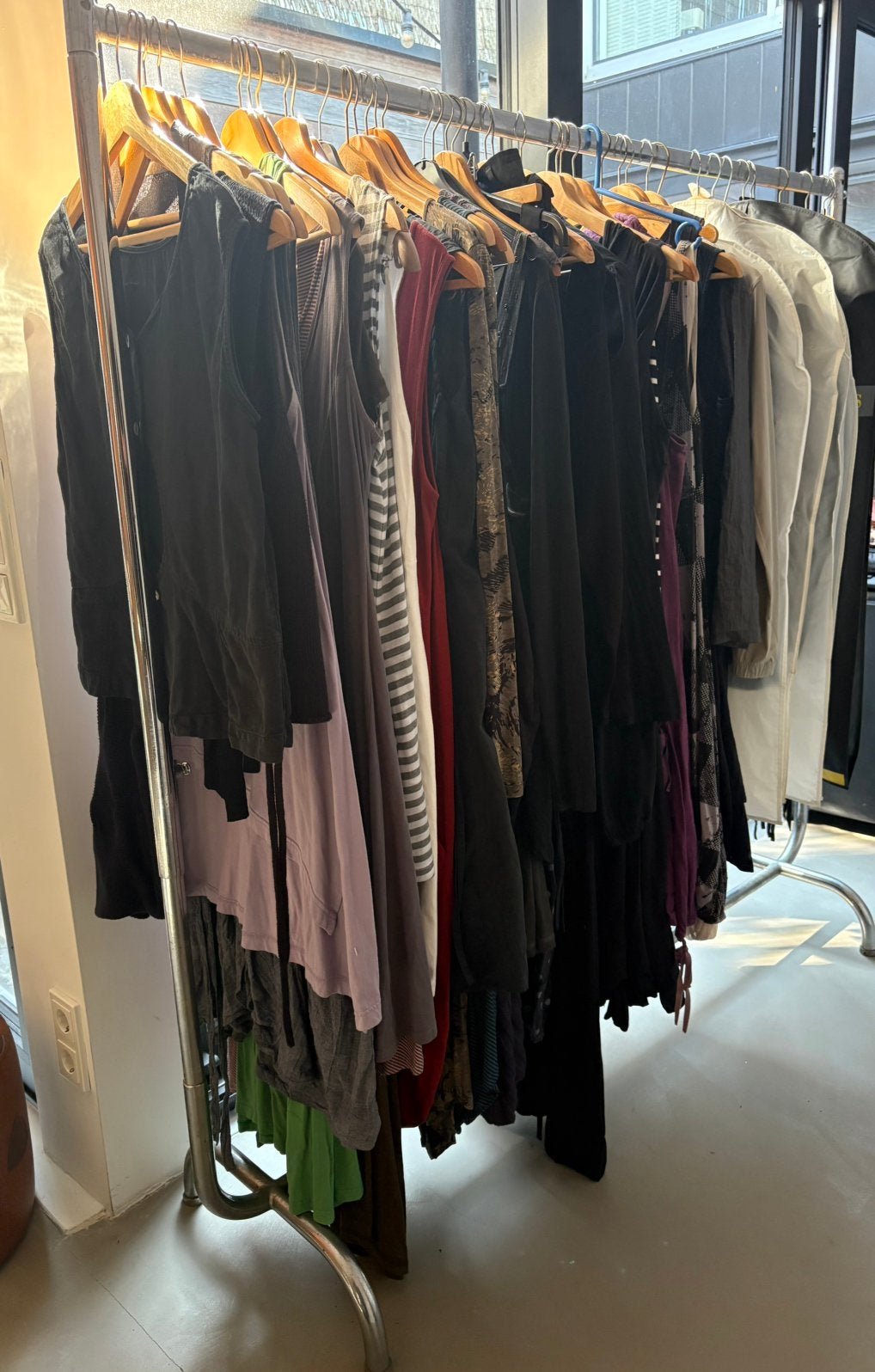 Rimini kleding pakket maat 42-44, Ophalen, Gedragen, Maat 42/44 (L)