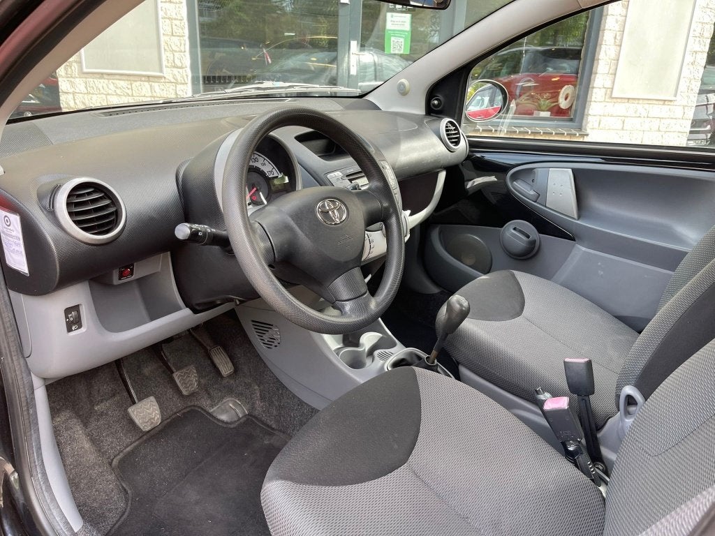 Toyota Aygo 1.0-12V 5Drs Nieuwe apk Beurt NAP (bj 2009), Gebruikt, 4 stoelen, Origineel Nederlands, Bedrijf