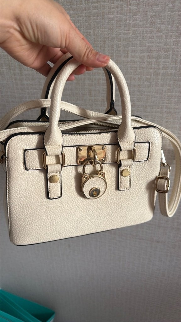 Tasje mooi clique beige zgan sexy cute mini crème wit leuk, Ophalen of Verzenden, Zo goed als nieuw, Beige, Schoudertasje