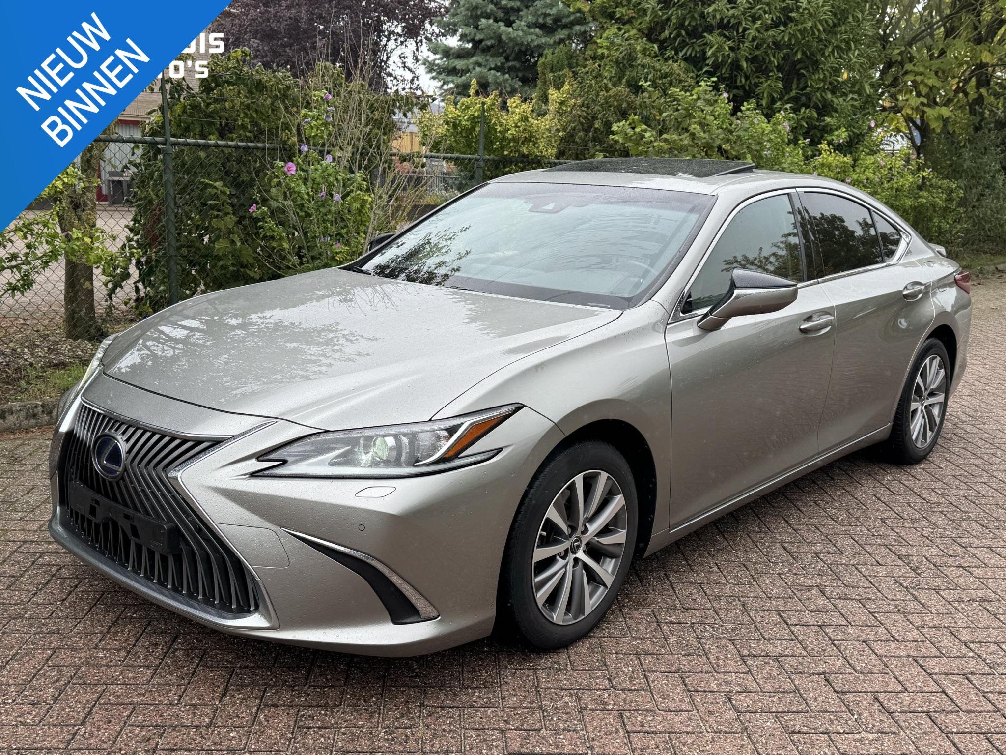 Lexus ES 300h DEALER ONDERHOUDEN *Nette Auto*, Auto's, Gebruikt, Euro 6, 4 cilinders, 2487 cc