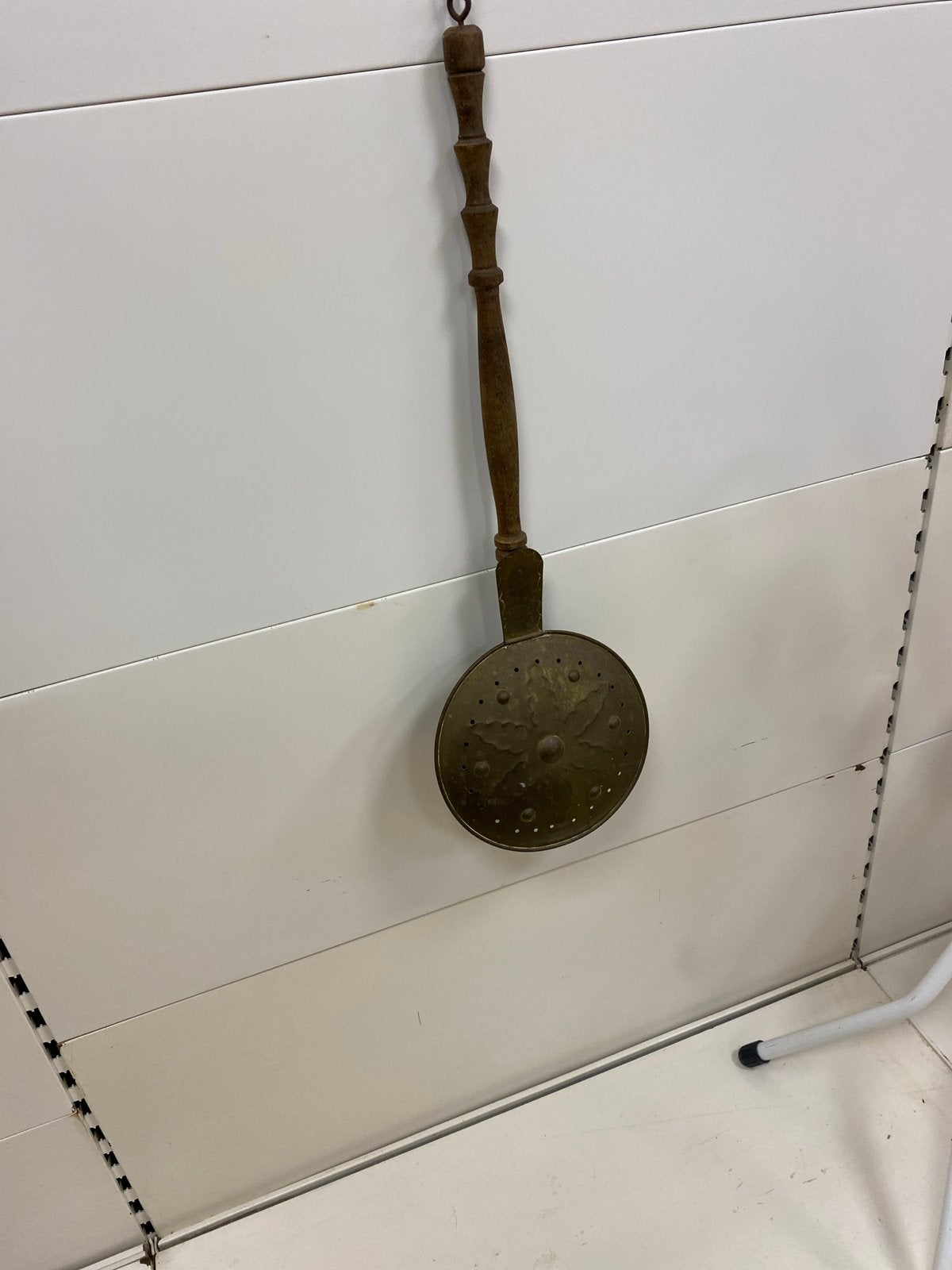 Antieke koperen beddenpan met houten steel, Ophalen of Verzenden