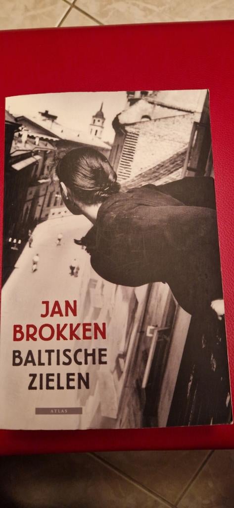 Baltische Zielen - Jan Brokken (gelezen, leesgroep), Ophalen of Verzenden, Gelezen, Jan Brokken, Nederland