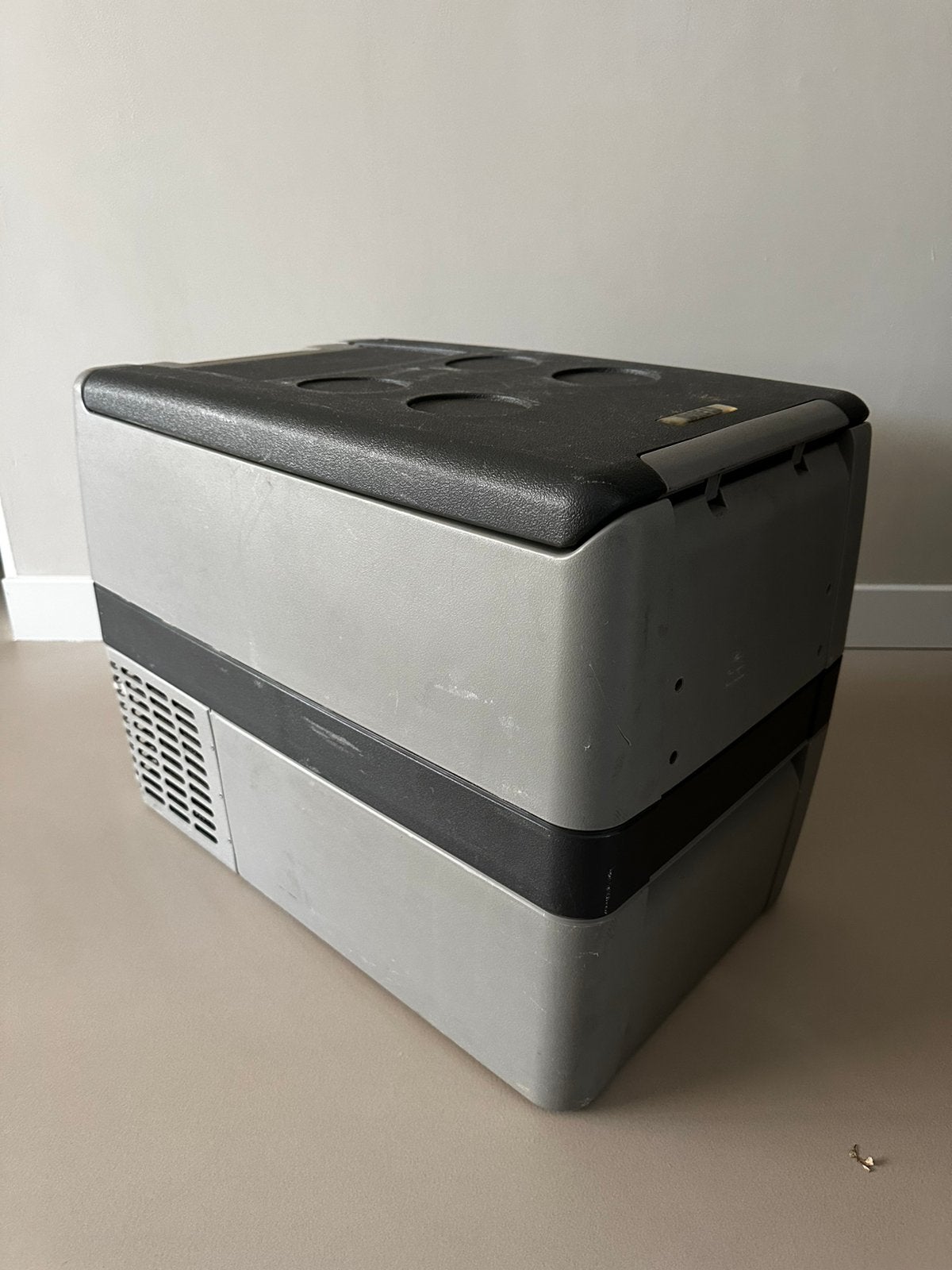 Waeco CoolFreeze CF-40 – 37L – 12/24V & 230V, Caravans en Kamperen, Koelboxen, Ophalen, Gebruikt, Koelbox, Compressor