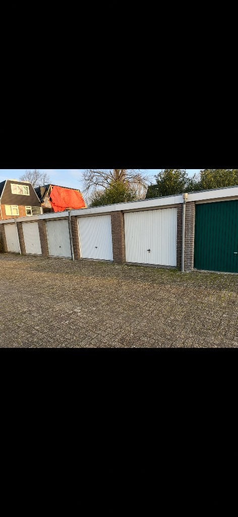 Te koop gevraagd. Garagebox in Hoofddorp., Ophalen of Verzenden
