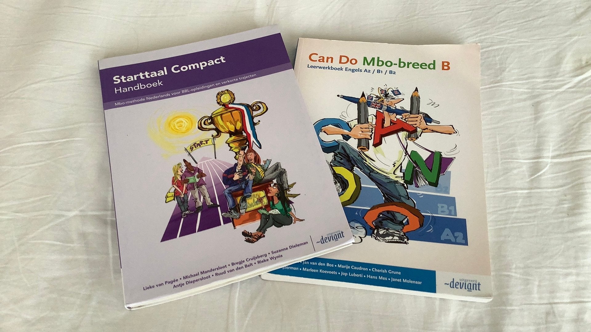 2st €14,00 Starttaal Compact Handboek en Can Do Mbo-breed B, Ophalen, Zo goed als nieuw, Overige niveaus, Engels