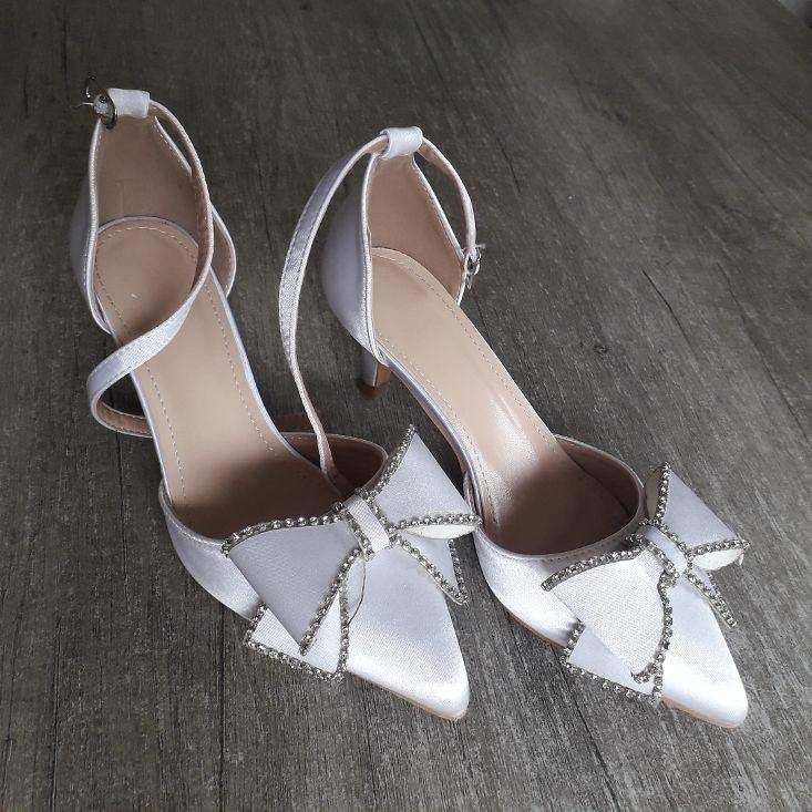 trouwschoenen bruidschoenen maat 36 1x gedragen wit, Ophalen of Verzenden, Zo goed als nieuw, Wit, Accessoires