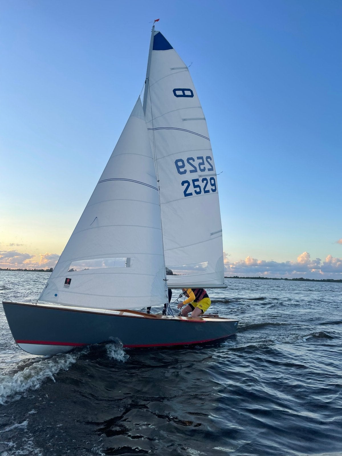 Schakel zeilboot met trailer, Ophalen, Gebruikt, Minder dan 15 m²
