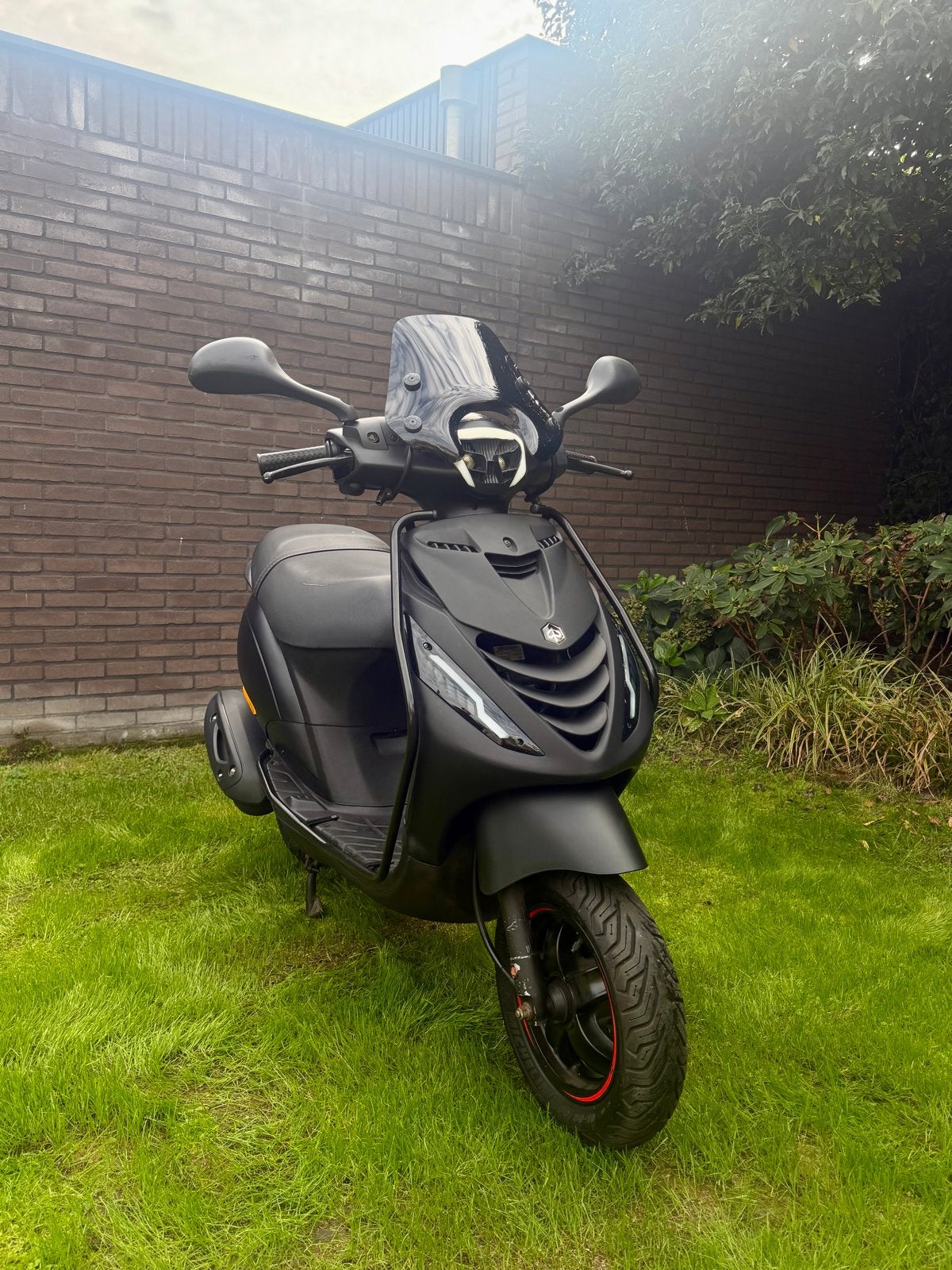 Piaggio Zip iGET 2020 4T 3V | Brom | 18.641 km | LED, Fietsen en Brommers, Ophalen, Gebruikt, Maximaal 45 km/u, Zip
