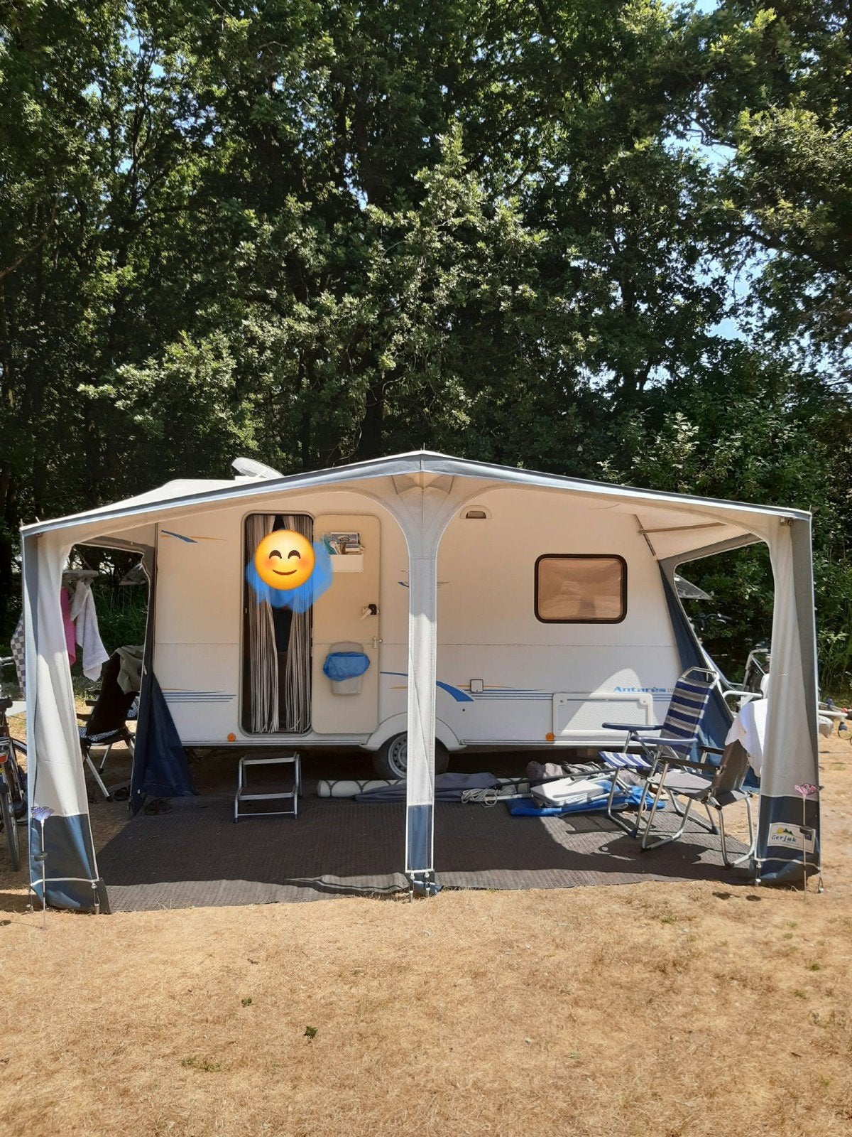 Voortent Gerjak met zijwanden mt 850, Ophalen