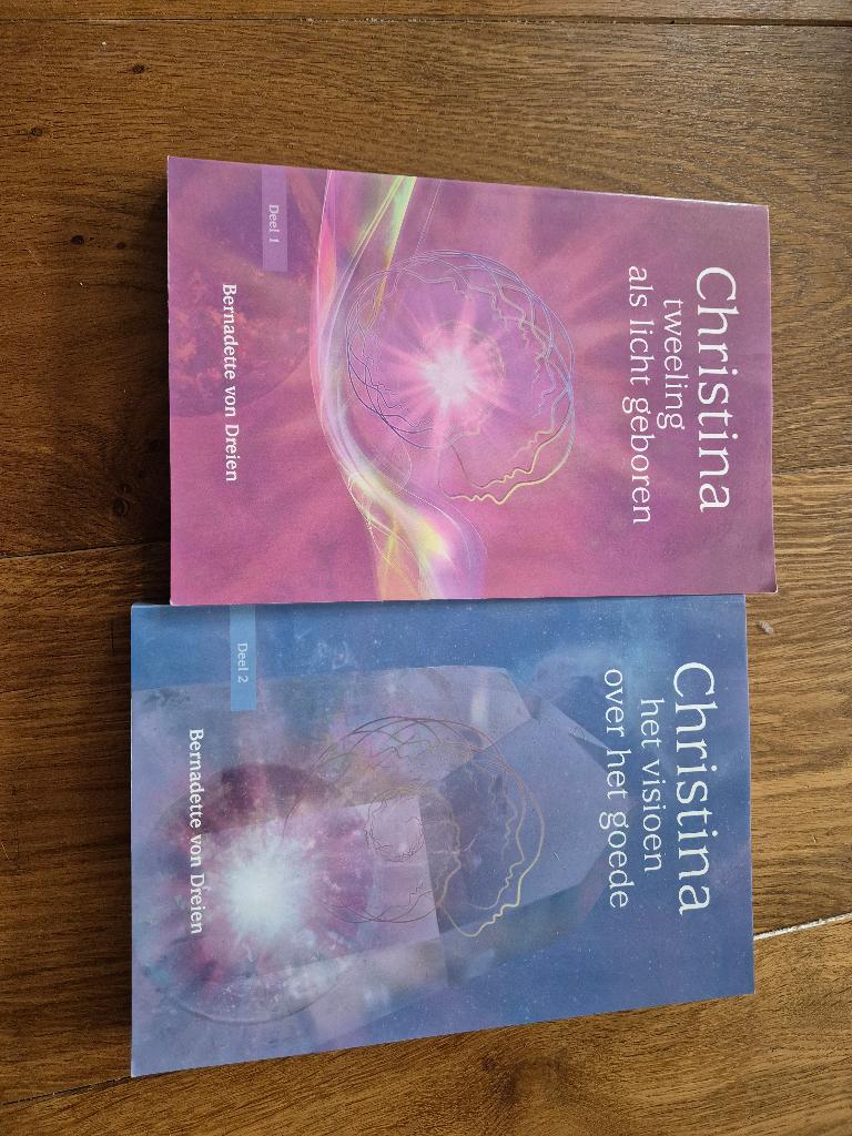 Christina deel 1 en 2, Boeken, Spiritualiteit algemeen, Overige typen, Ophalen of Verzenden, Christina von Dreien