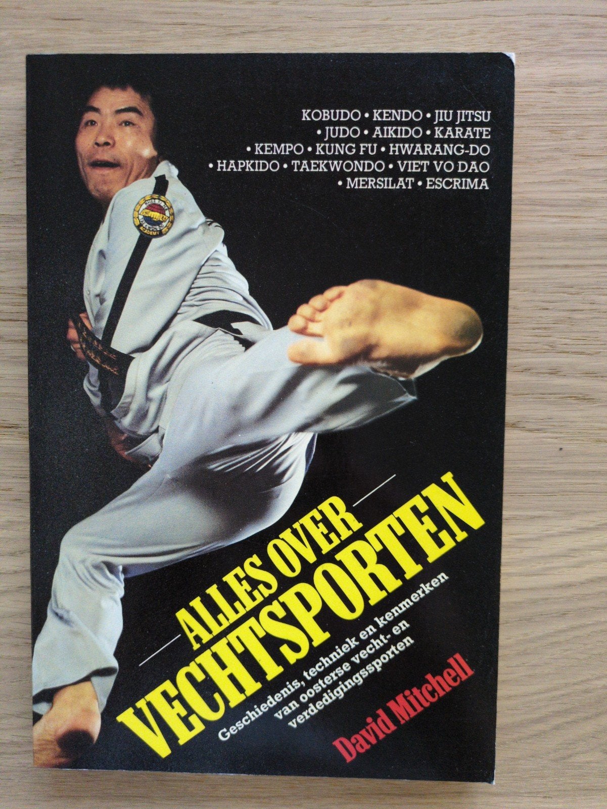 Alles over Vechtsporten - David Mitchell, Boeken, Ophalen of Verzenden, Gelezen, David Mitchell, Wereld overig