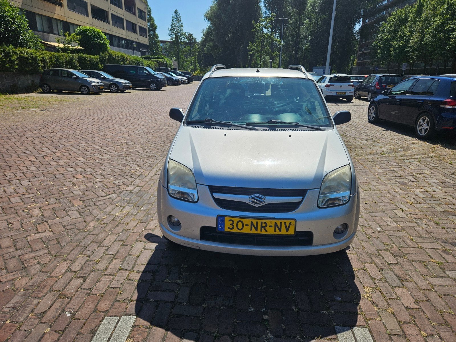 Suzuki Ignis 1.3 5D 2004 Grijs nieuwe APK, Voorwielaandrijving, Trekhaak, 31 €/maand, Ignis