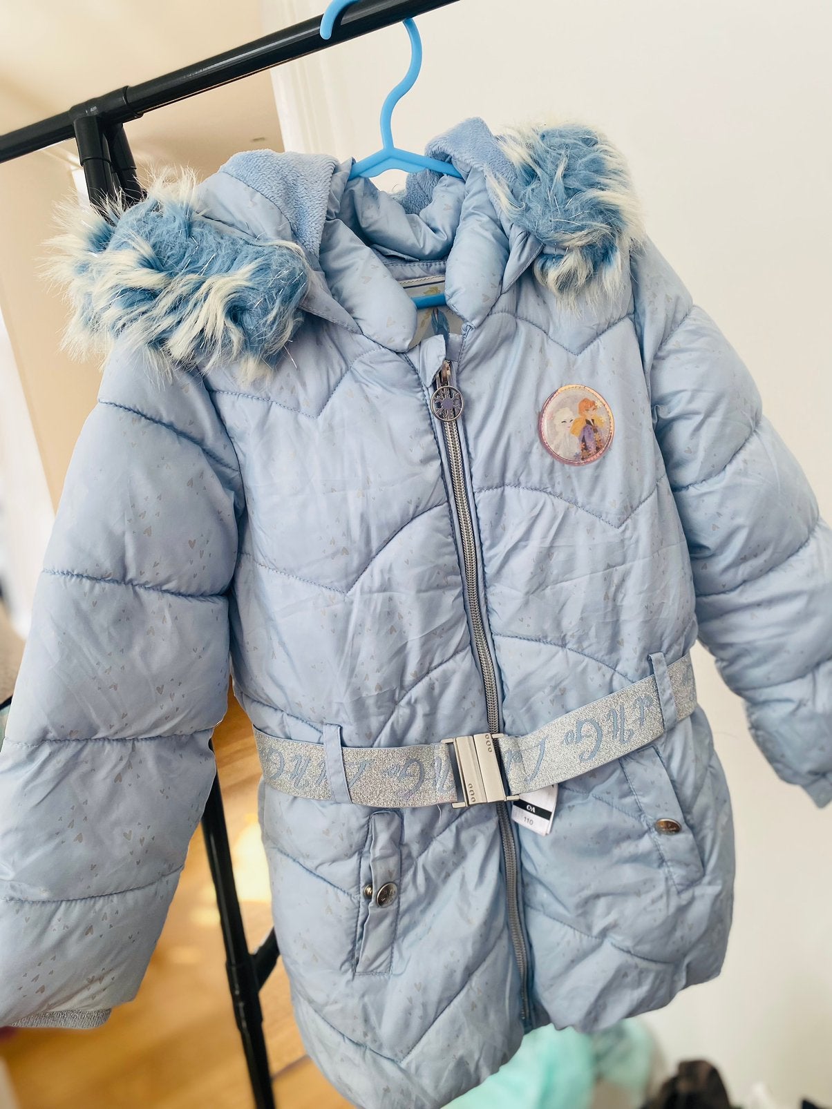 Disney Frozen Elsa  Pufferjas met Glitterriem – Maat 110, Ophalen, Gebruikt, Meisje, Jas