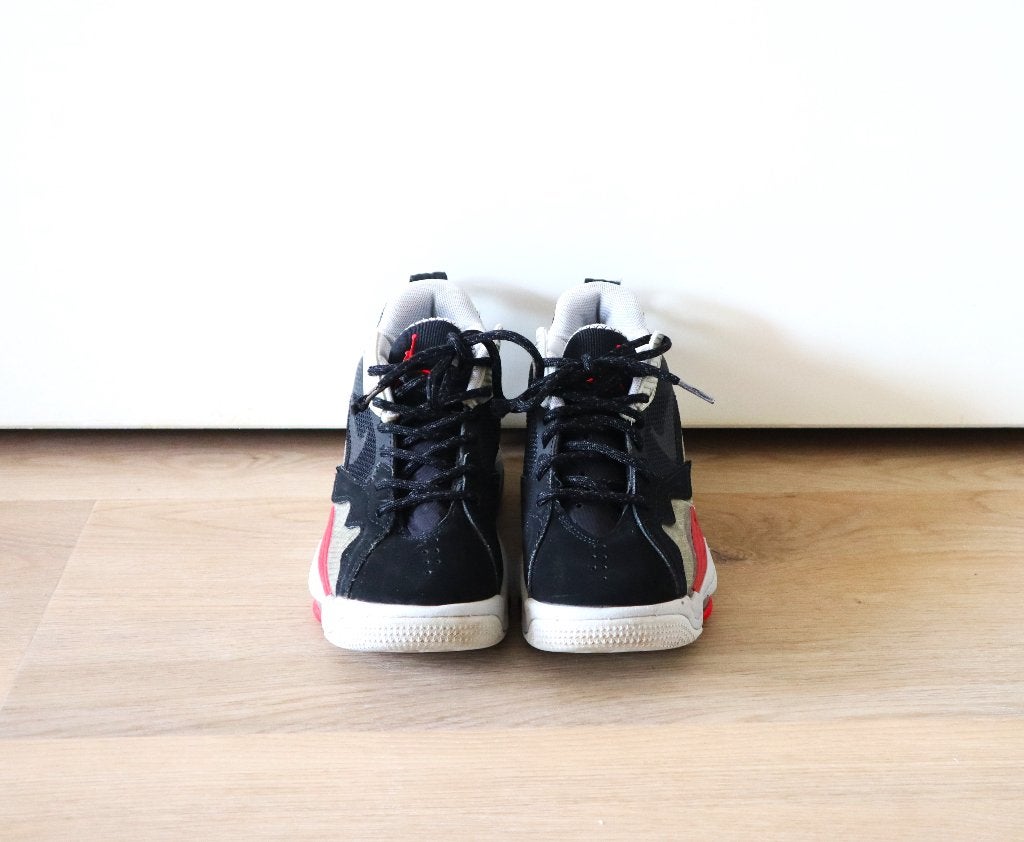 Nike Air Jordan Zoom, maat 35,5, Jongen of Meisje, Schoenen, Ophalen of Verzenden, Zo goed als nieuw