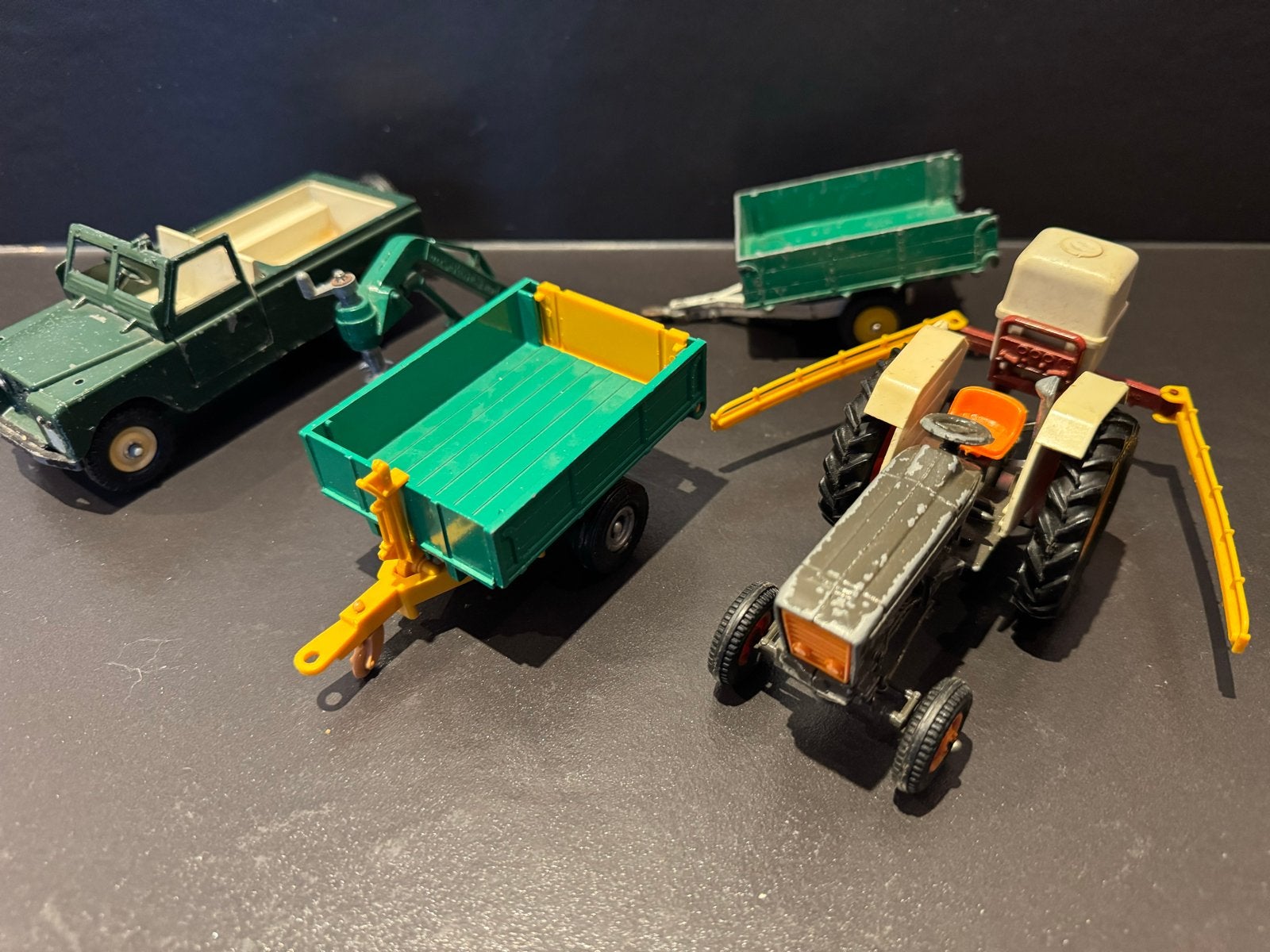 Britains Tractor, Aanhangers en LWB Landrover, Ophalen of Verzenden, Gebruikt, Tractor of Landbouw, Britains