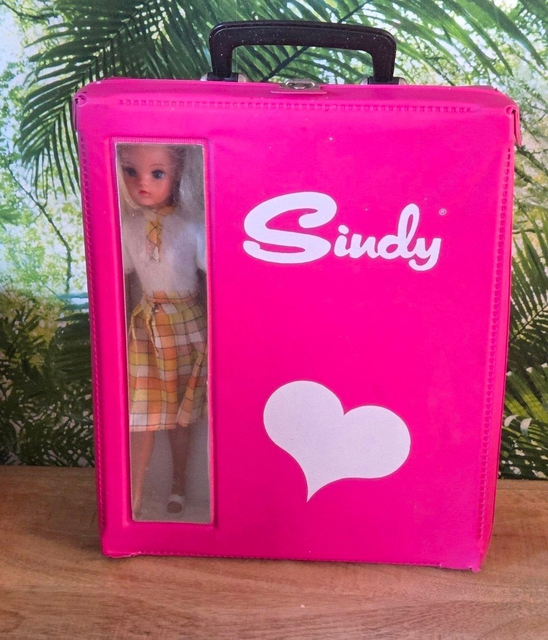 Vintage Sindy Poppen Set met Koffer en Uitgebreide Garderobe, Verzamelen, Poppen, Ophalen of Verzenden, Gebruikt, Overige typen