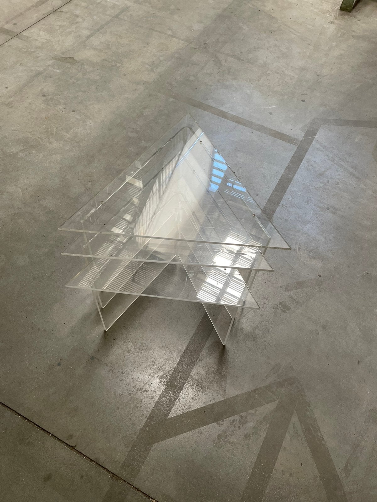 Vintage nesting tables plexiglas jaren 60 70, Antiek en Kunst, Ophalen